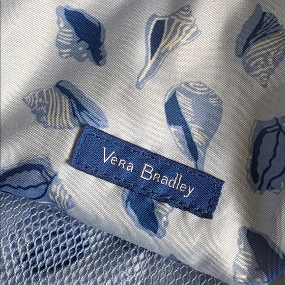 Vera Bradley Retired 2019 SHORE THING Iconic Weekender Organizer Travel Bag~EUC - Picture 8 of 11